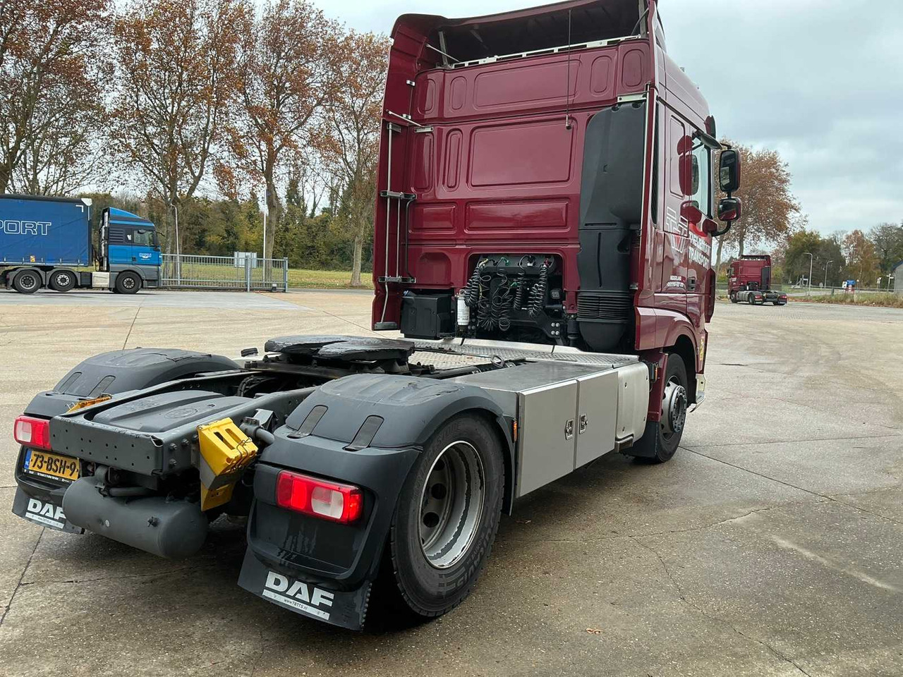 2022 DAF XF480FT SEMI-TRAILER TRACTOR - Teherautó: 5 kép. 2022 DAF XF480FT SEMI-TRAILER TRACTOR - Teherautó: 5 kép.