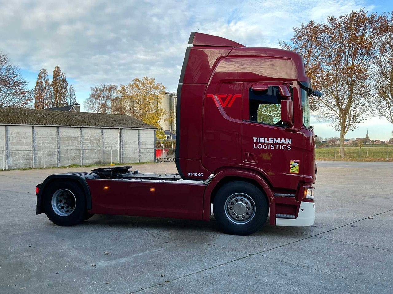 2022 SCANIA R460 SEMI-TRAILER TRACTOR - Teherautó: 5 kép. 2022 SCANIA R460 SEMI-TRAILER TRACTOR - Teherautó: 5 kép.