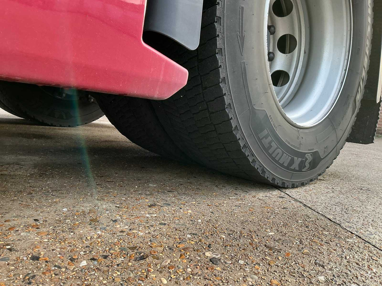 Teherautó 2023 SCANIA R460 SEMI-TRAILER TRACTOR: 20 kép. Teherautó 2023 SCANIA R460 SEMI-TRAILER TRACTOR: 20 kép.