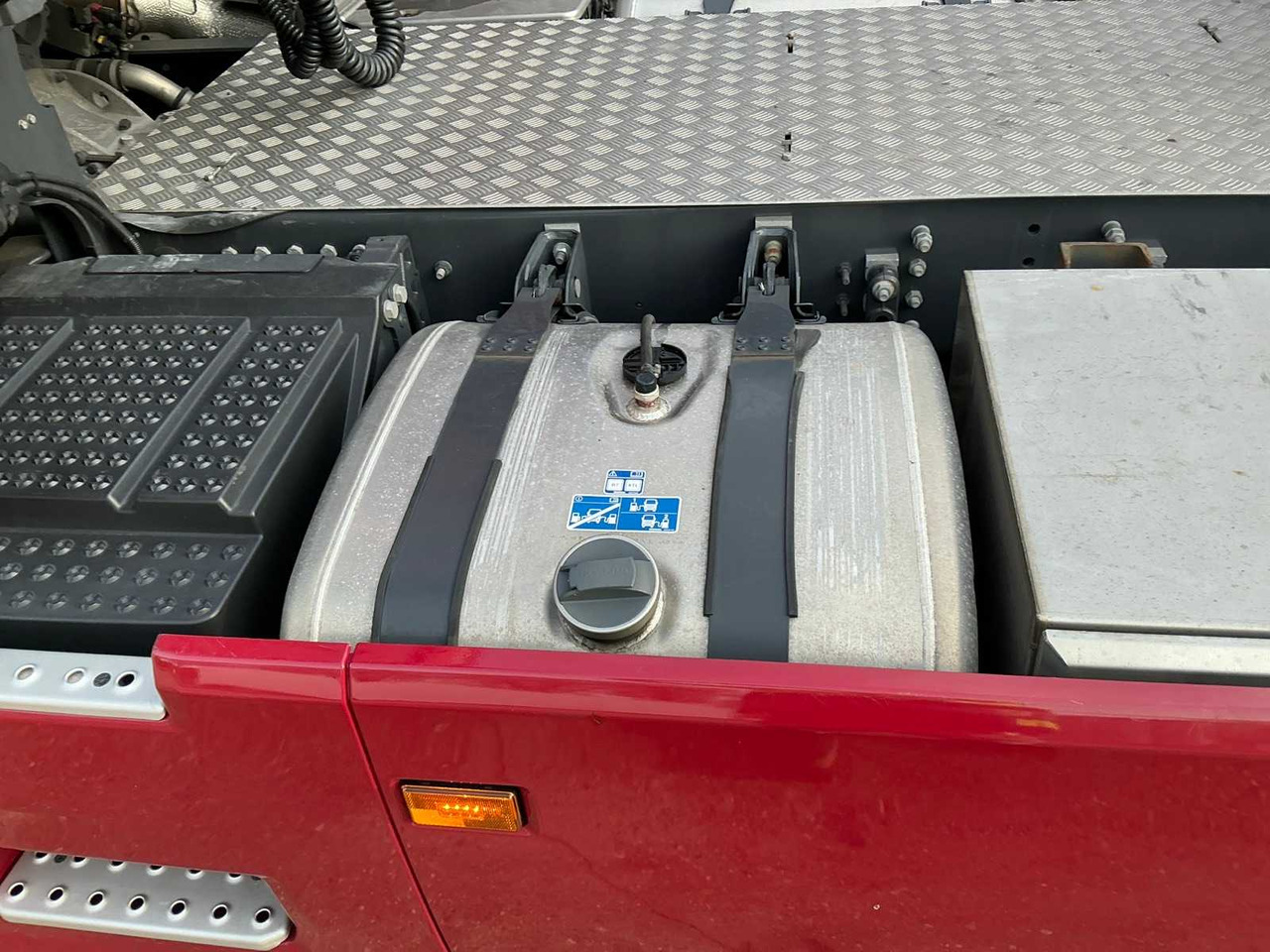 Teherautó 2023 SCANIA R460 SEMI-TRAILER TRACTOR: 17 kép. Teherautó 2023 SCANIA R460 SEMI-TRAILER TRACTOR: 17 kép.