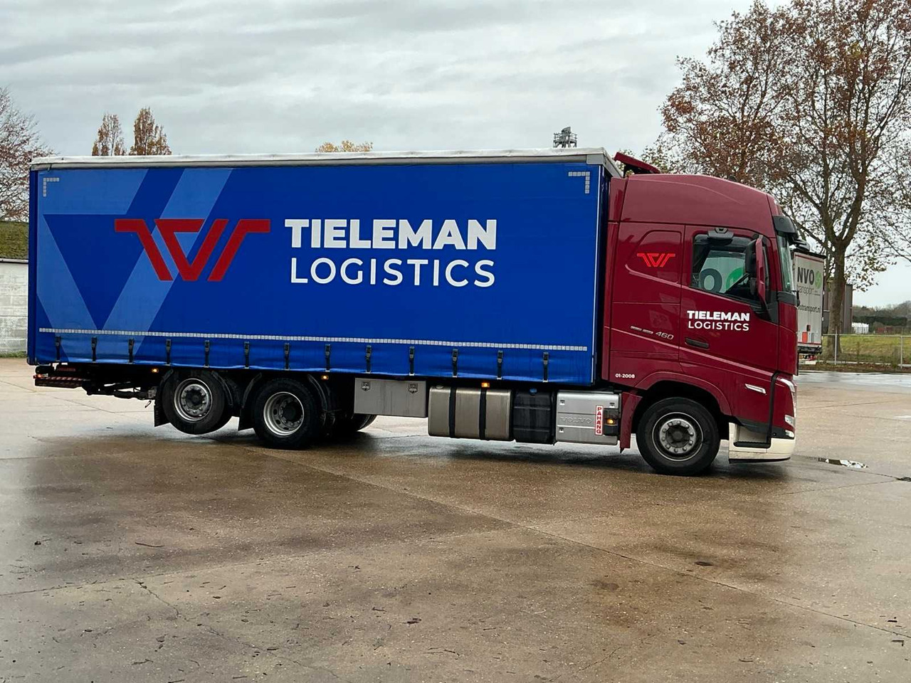 2023 VOLVO FH TRUCK WITH CANOPY BODY(C) - Teherautó: 4 kép. 2023 VOLVO FH TRUCK WITH CANOPY BODY(C) - Teherautó: 4 kép.