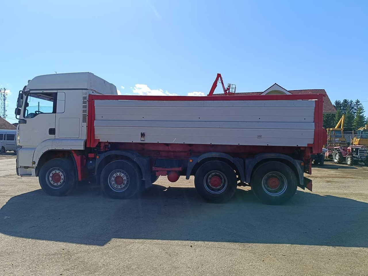 Teherautó MAN TRUCK: 10 kép.