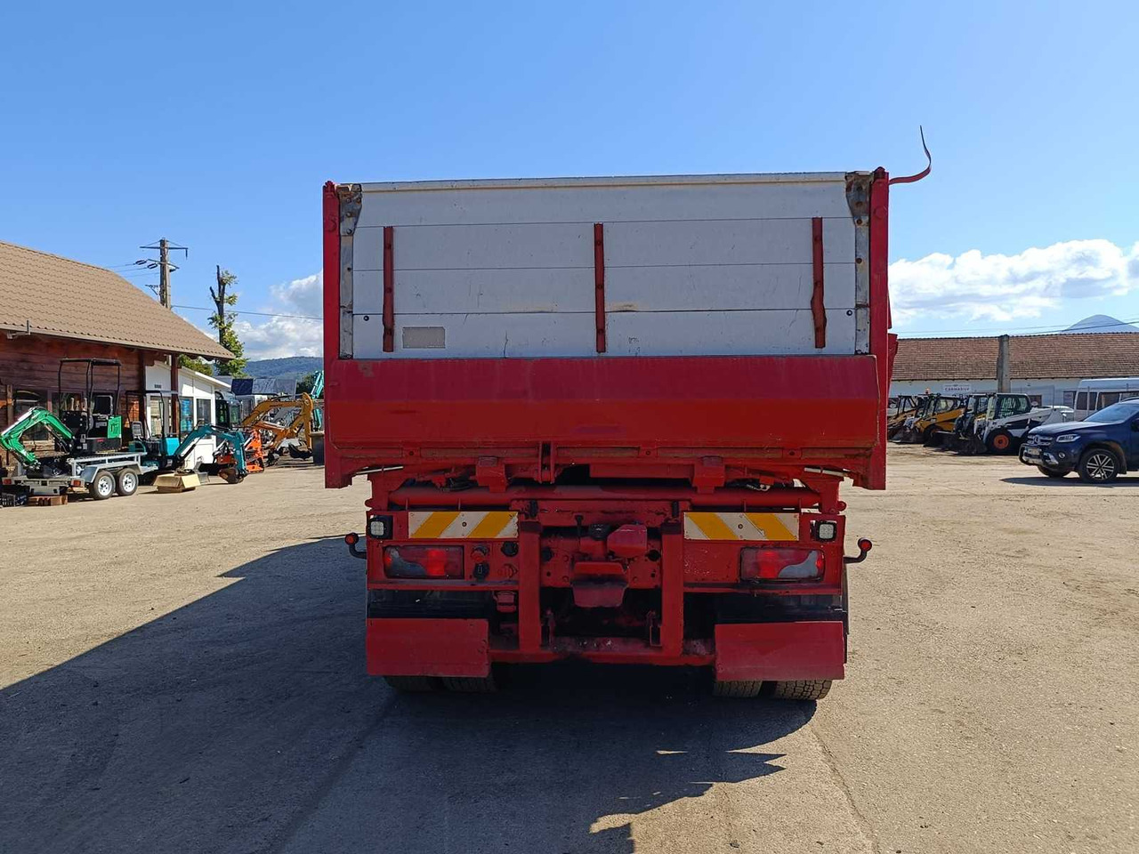 Teherautó MAN TRUCK: 13 kép.