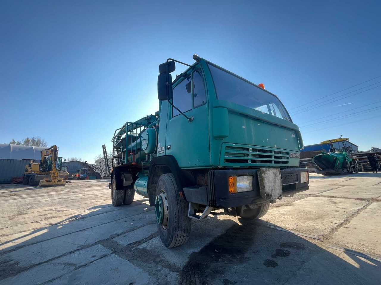 STEYR - 16S18 LÄRMARM - TRUCK - 1989 - Teherautó: 3 kép. STEYR - 16S18 LÄRMARM - TRUCK - 1989 - Teherautó: 3 kép.