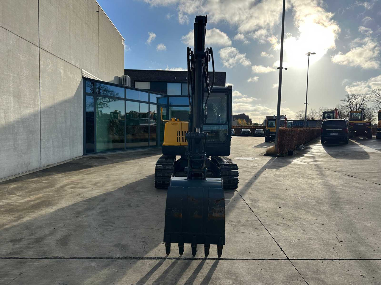 VOLVO - 2016 - EC55D - MIDI EXCAVATOR - Kotrógép: 2 kép. VOLVO - 2016 - EC55D - MIDI EXCAVATOR - Kotrógép: 2 kép.