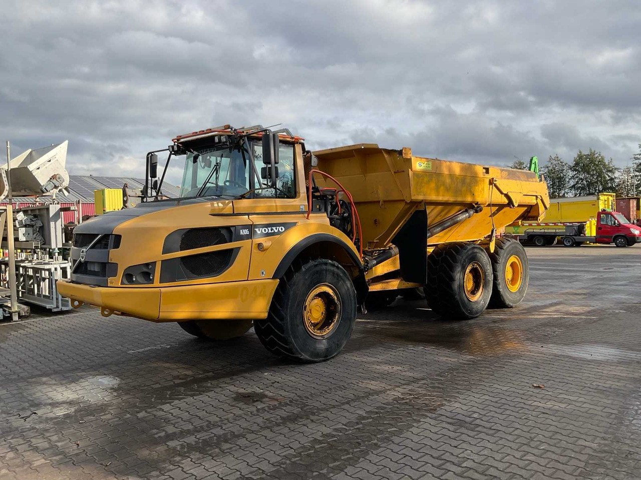Volvo A30G - Dömper: 1 kép. Volvo A30G - Dömper: 1 kép.