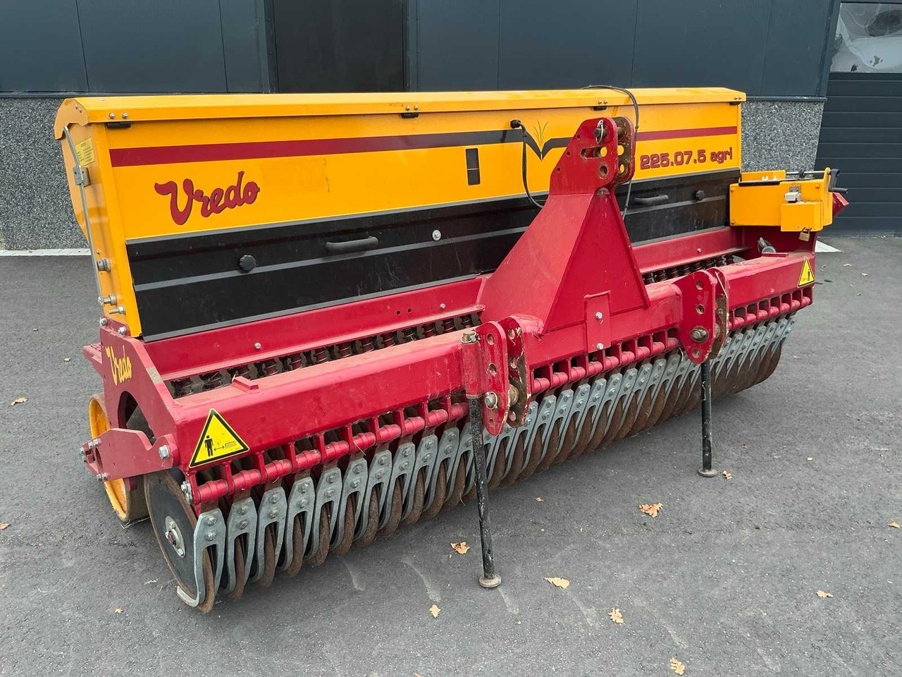 Vredo DZ 225.07.5 - Vetőgép: 1 kép. Vredo DZ 225.07.5 - Vetőgép: 1 kép.