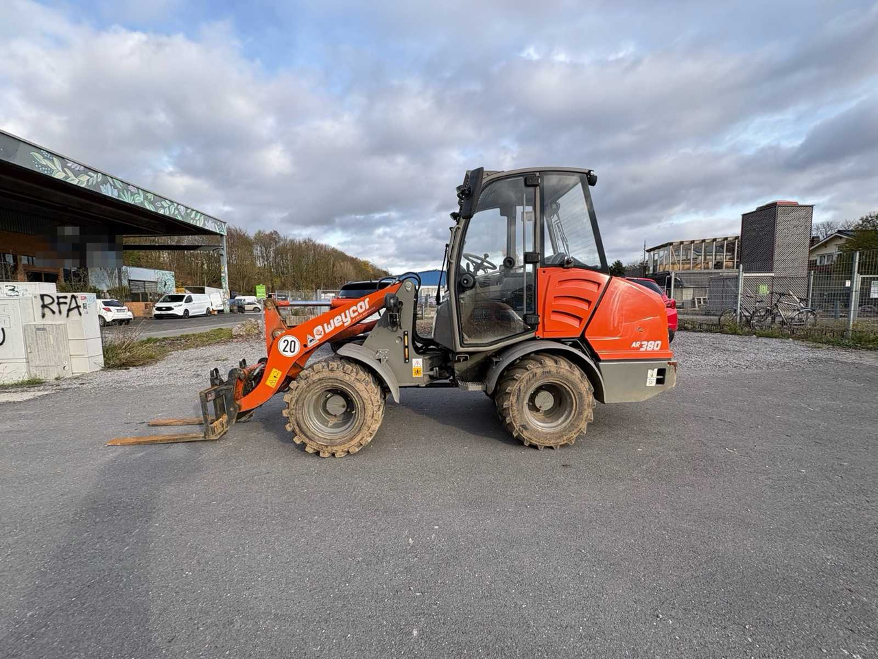 WEYCOR AR 380 WHEEL LOADER FROM 2022 - Gumikerekes homlokrakodó: 5 kép. WEYCOR AR 380 WHEEL LOADER FROM 2022 - Gumikerekes homlokrakodó: 5 kép.