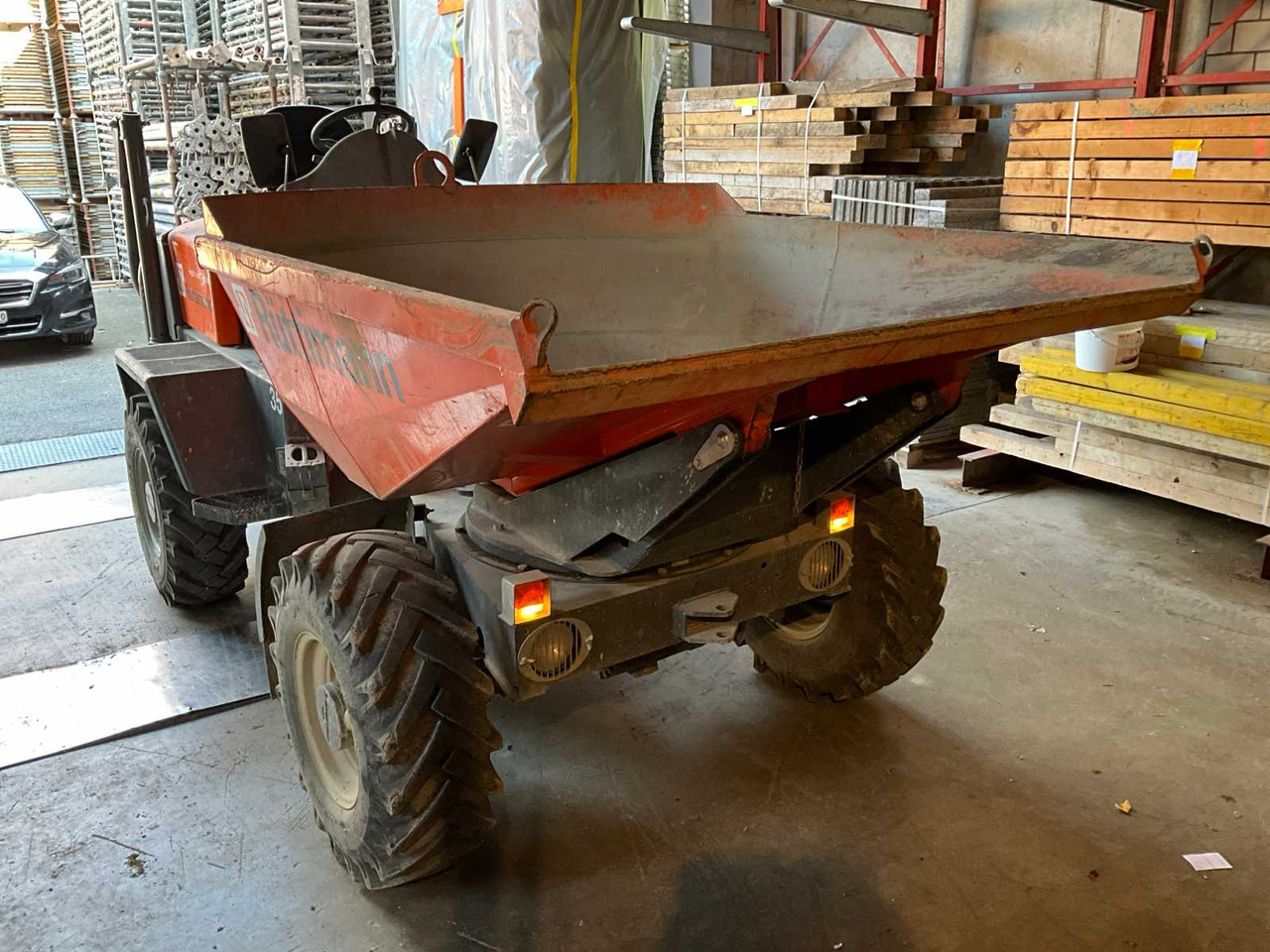 Wacker Neuson D04-02 - Minidömper: 5 kép. Wacker Neuson D04-02 - Minidömper: 5 kép.