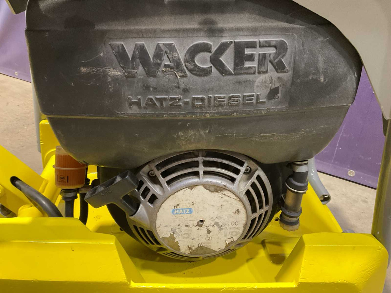 Wacker Neuson DPU3060 - Lapvibrátor: 3 kép. Wacker Neuson DPU3060 - Lapvibrátor: 3 kép.