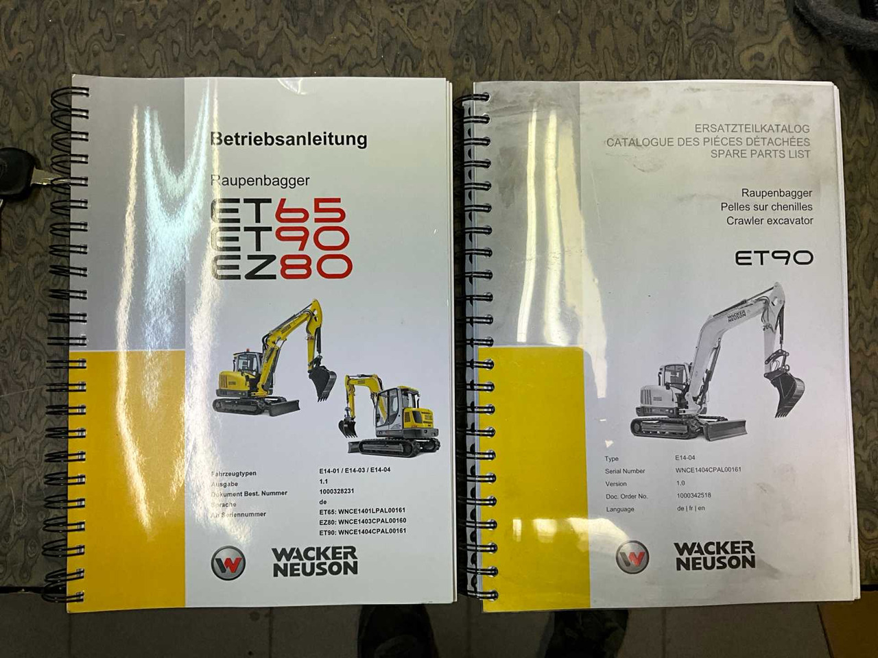 Lánctalpas kotró Wacker Neuson ET90: 29 kép.
