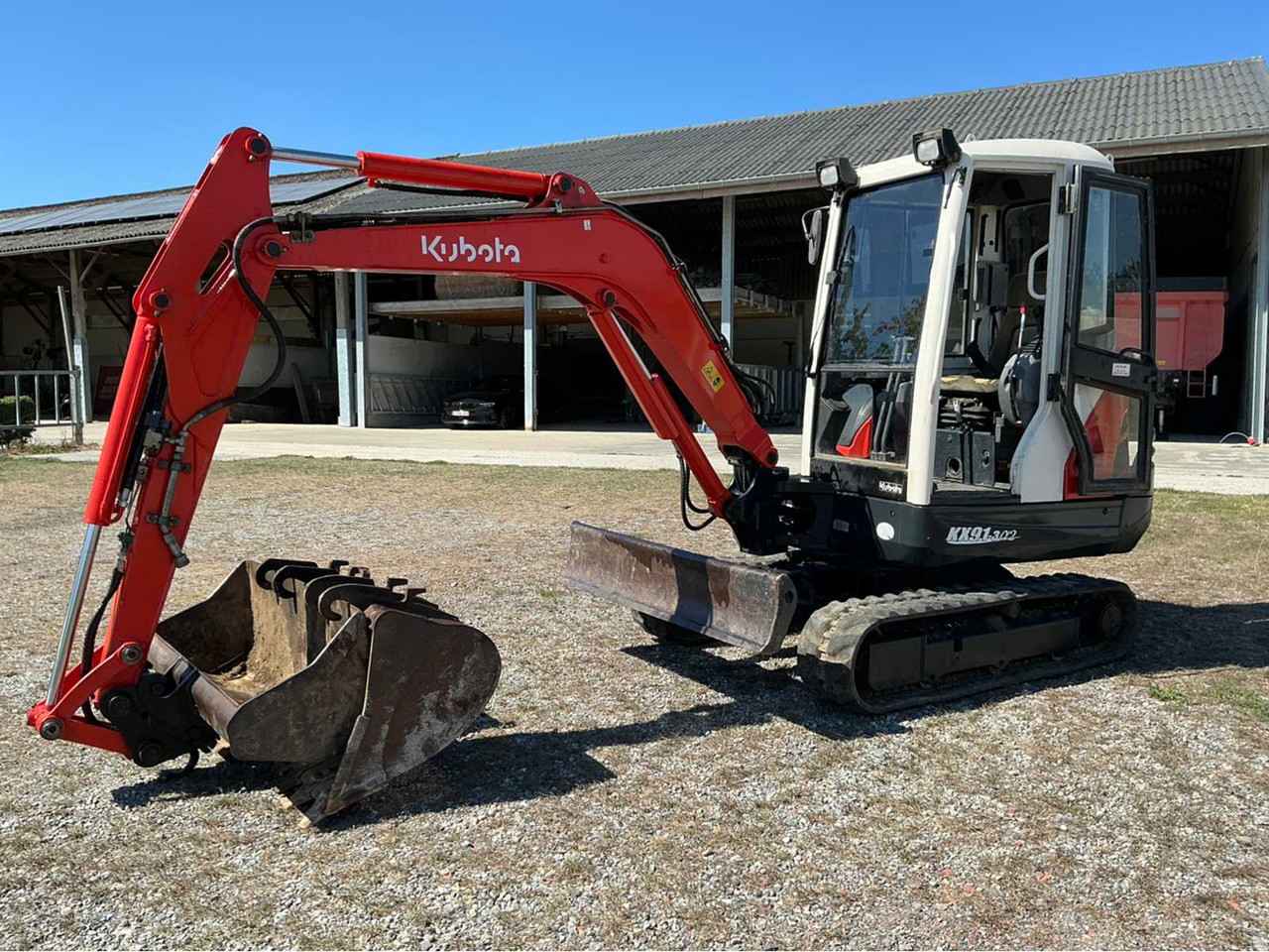 Kubota kx91-3 - Lánctalpas kotró: 1 kép. Kubota kx91-3 - Lánctalpas kotró: 1 kép.