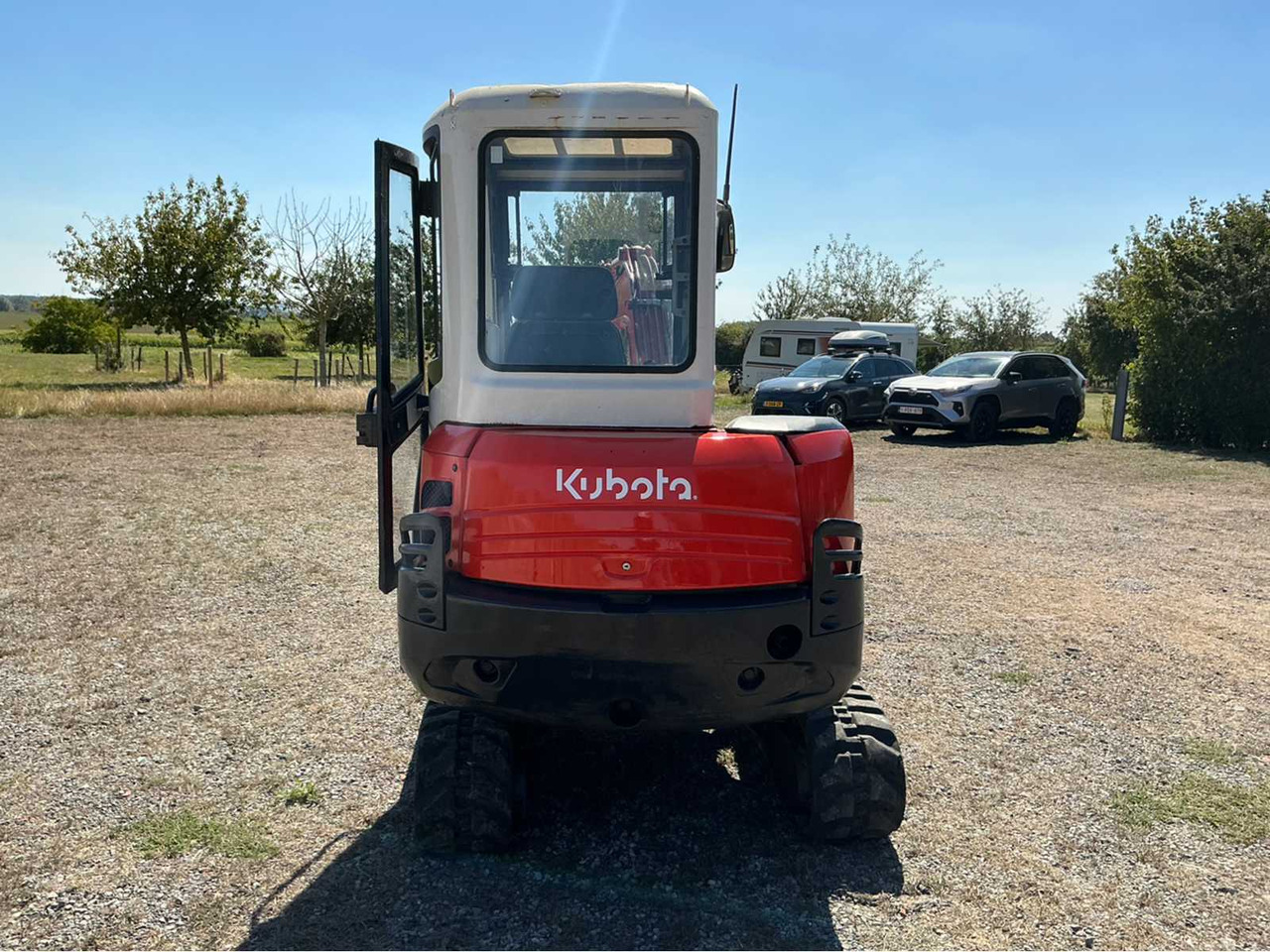 Kubota kx91-3 - Lánctalpas kotró: 4 kép. Kubota kx91-3 - Lánctalpas kotró: 4 kép.