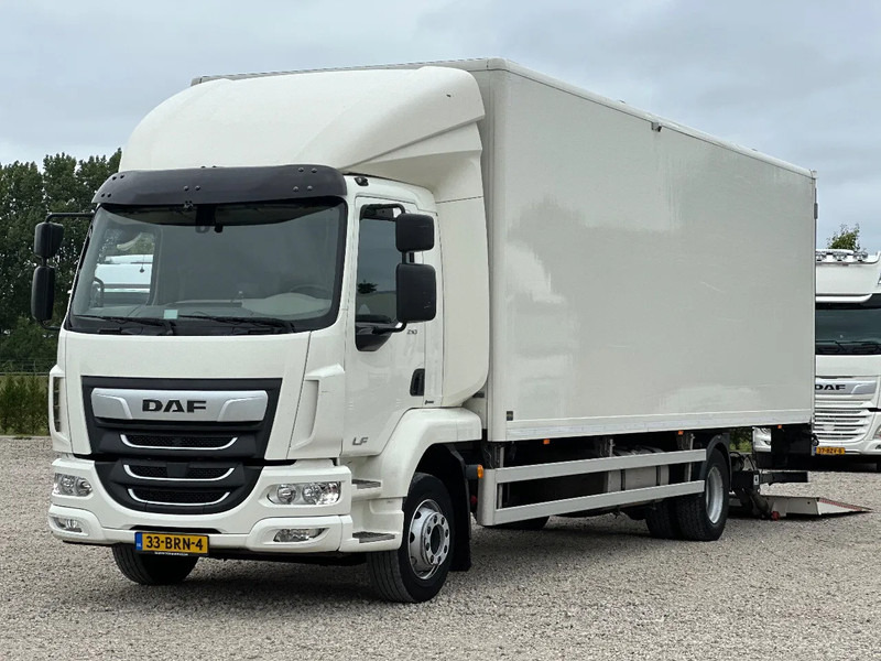 DAF LF 210 LF210.14. EURO6. 2021.288dkm. 810x248x230. 5797kg Laadvermogen. - Dobozos felépítményű teherautó: 1 kép. DAF LF 210 LF210.14. EURO6. 2021.288dkm. 810x248x230. 5797kg Laadvermogen. - Dobozos felépítményű teherautó: 1 kép.
