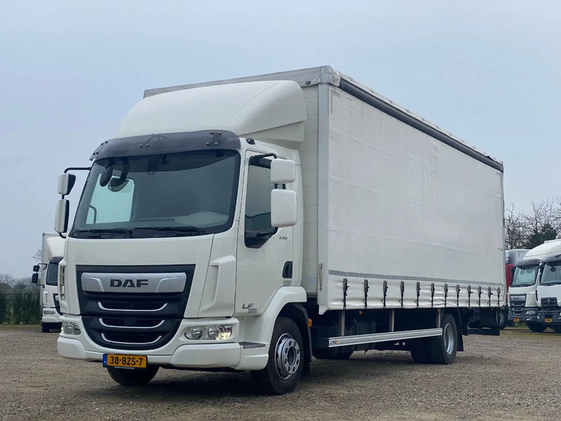 DAF LF 230 LF 230.12. EURO6. 2020. Schuifzeil. 720x248x260 - Ponyvás teherautó: 1 kép. DAF LF 230 LF 230.12. EURO6. 2020. Schuifzeil. 720x248x260 - Ponyvás teherautó: 1 kép.