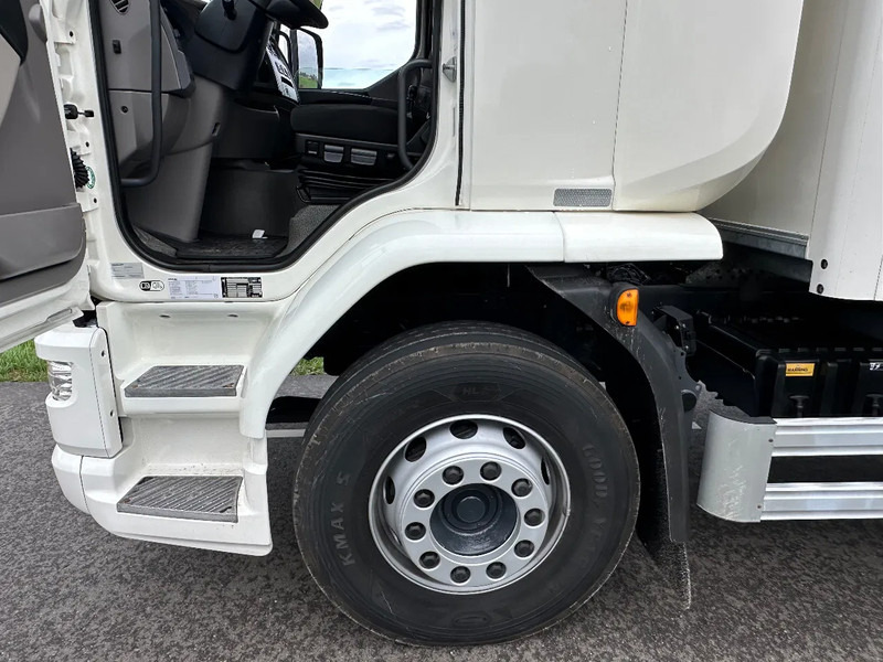 DAF LF 230 LF 230.18 EURO6. 2021.181204km. 720x249x235. 10934kg. - Dobozos felépítményű teherautó: 5 kép. DAF LF 230 LF 230.18 EURO6. 2021.181204km. 720x249x235. 10934kg. - Dobozos felépítményű teherautó: 5 kép.