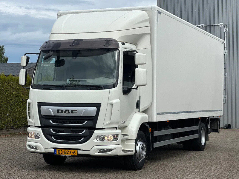 DAF LF 260 LF260.16 EURO6. 2020 - Dobozos felépítményű teherautó: 1 kép. DAF LF 260 LF260.16 EURO6. 2020 - Dobozos felépítményű teherautó: 1 kép.