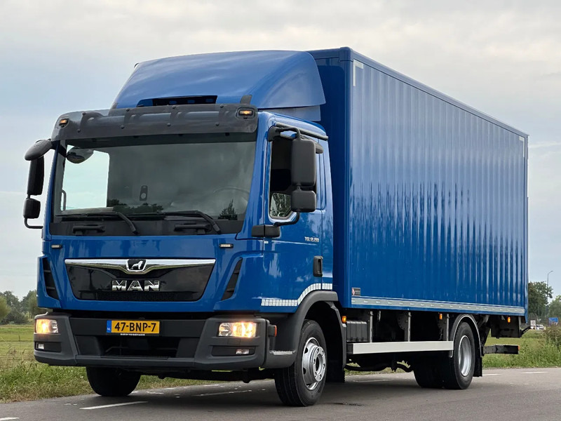 MAN TGL TGL12.190 EURO6. 2019. 590x228x220!! als in NIEUWSTAAT!!! - Dobozos felépítményű teherautó: 1 kép. MAN TGL TGL12.190 EURO6. 2019. 590x228x220!! als in NIEUWSTAAT!!! - Dobozos felépítményű teherautó: 1 kép.
