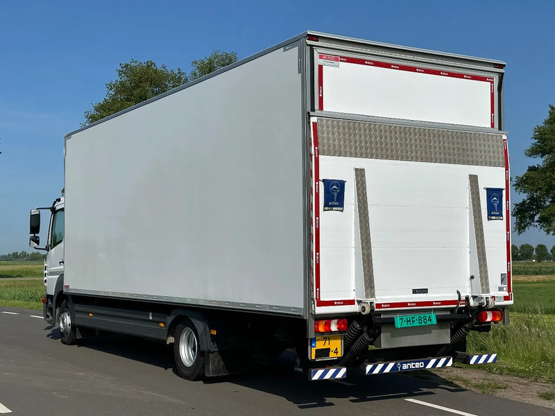 Mercedes-Benz Atego 1018L EURO6. 2019. - Dobozos felépítményű teherautó: 3 kép. Mercedes-Benz Atego 1018L EURO6. 2019. - Dobozos felépítményű teherautó: 3 kép.