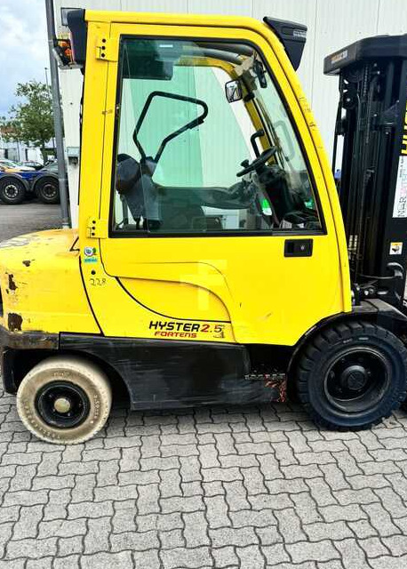 Hyster H2.5FT - Dízel targonca: 1 kép. Hyster H2.5FT - Dízel targonca: 1 kép.