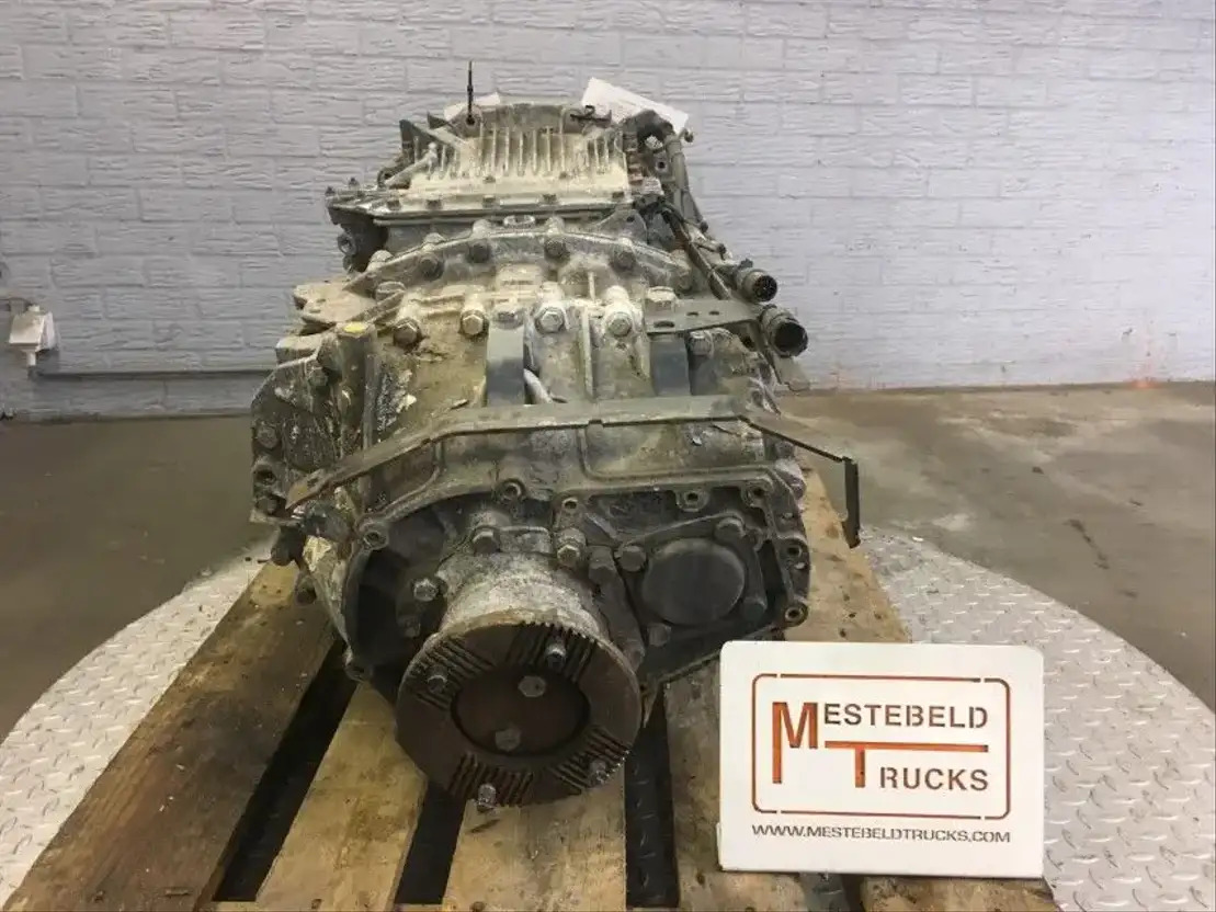 DAF Versnellingsbak 12 AS 1930 TD - Sebességváltó és alkatrészek - Teherautó: 3 kép. DAF Versnellingsbak 12 AS 1930 TD - Sebességváltó és alkatrészek - Teherautó: 3 kép.