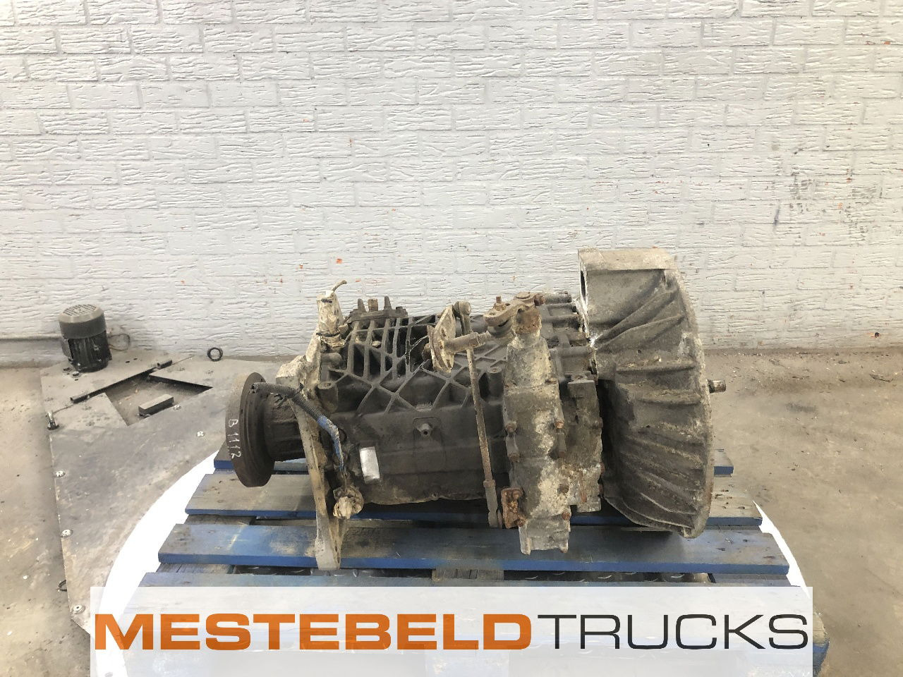 DAF Versnellingsbak S6-85 - Sebességváltó és alkatrészek - Teherautó: 1 kép. DAF Versnellingsbak S6-85 - Sebességváltó és alkatrészek - Teherautó: 1 kép.