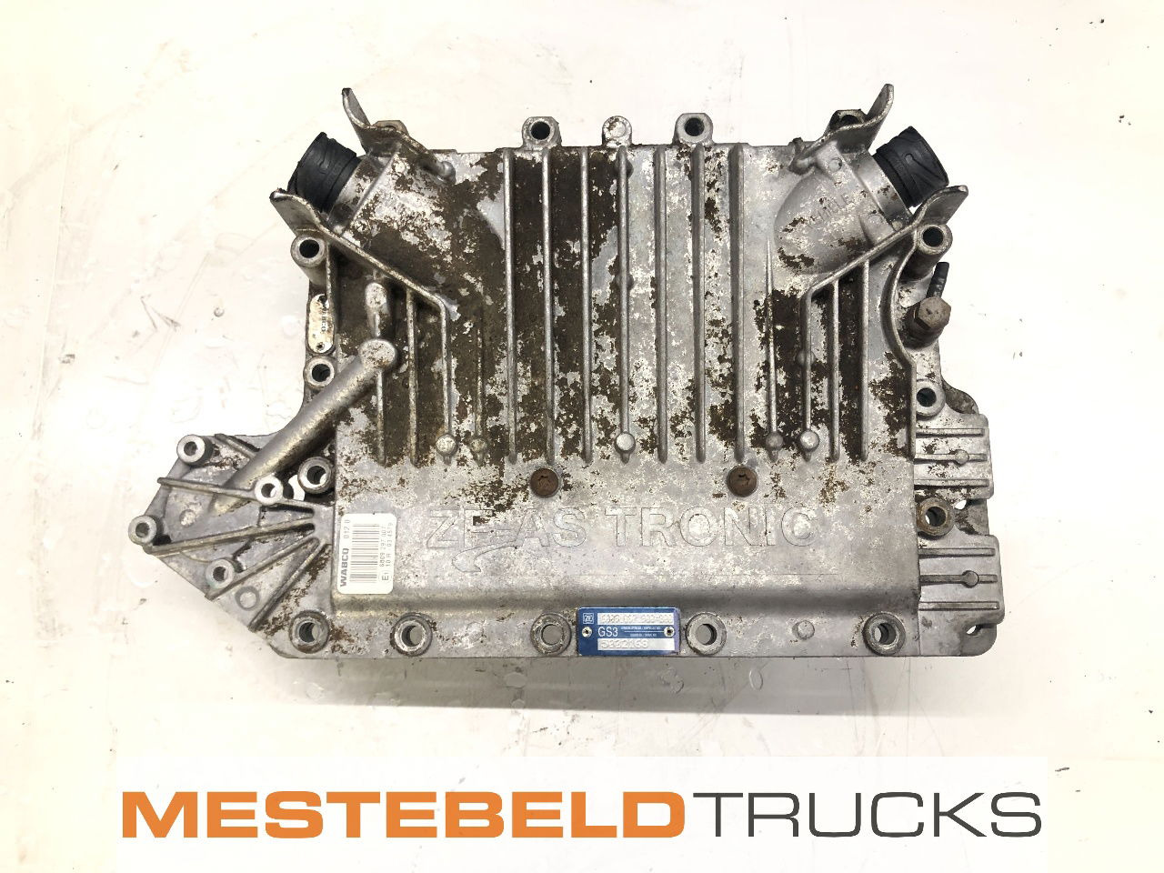 DAF Versnellingsbakmodulator - Sebességváltó és alkatrészek - Teherautó: 1 kép. DAF Versnellingsbakmodulator - Sebességváltó és alkatrészek - Teherautó: 1 kép.