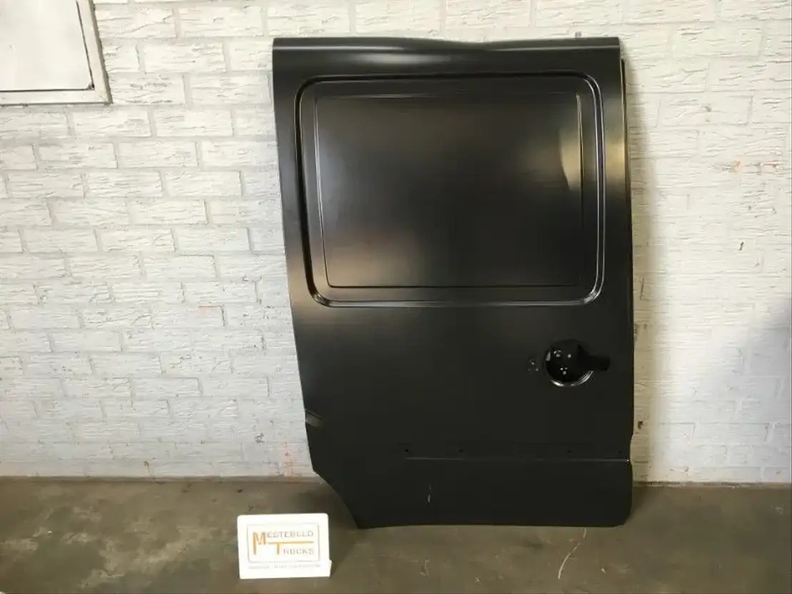 Fiat Portier zijkant - Ajtó és alkatrészek - Kisteherautó: 1 kép. Fiat Portier zijkant - Ajtó és alkatrészek - Kisteherautó: 1 kép.