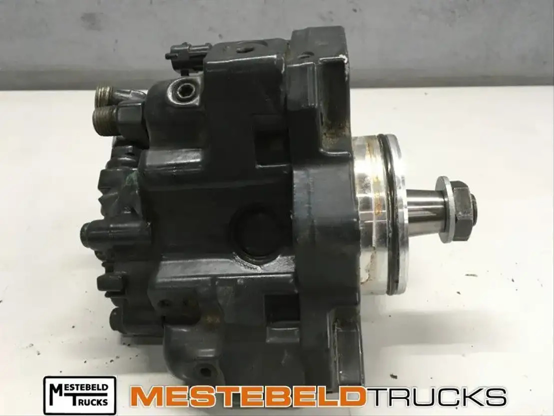 Iveco Brandstofpomp cursor 9 - Üzemanyag szivattyú - Teherautó: 1 kép. Iveco Brandstofpomp cursor 9 - Üzemanyag szivattyú - Teherautó: 1 kép.