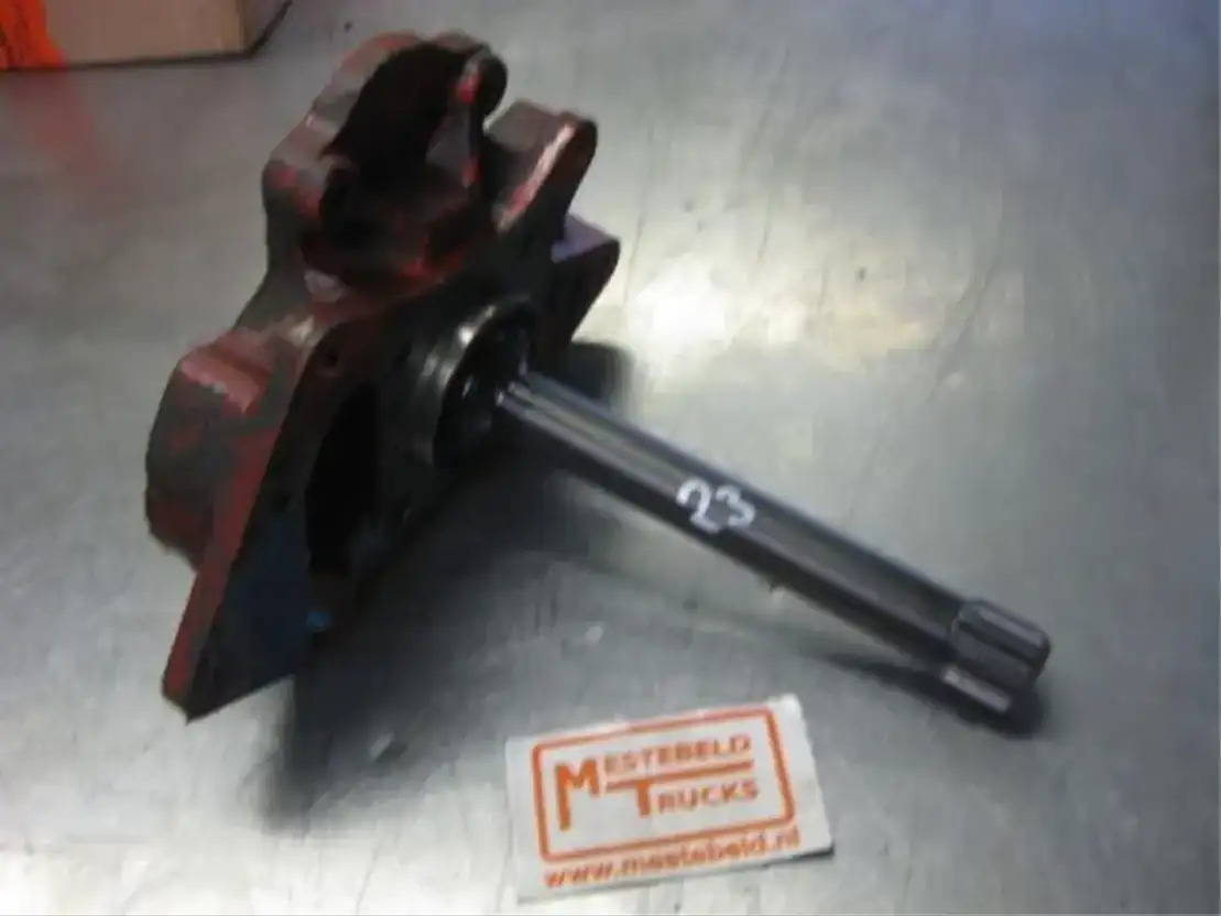 Iveco PTO as - Hidraulika - Teherautó: 1 kép. Iveco PTO as - Hidraulika - Teherautó: 1 kép.