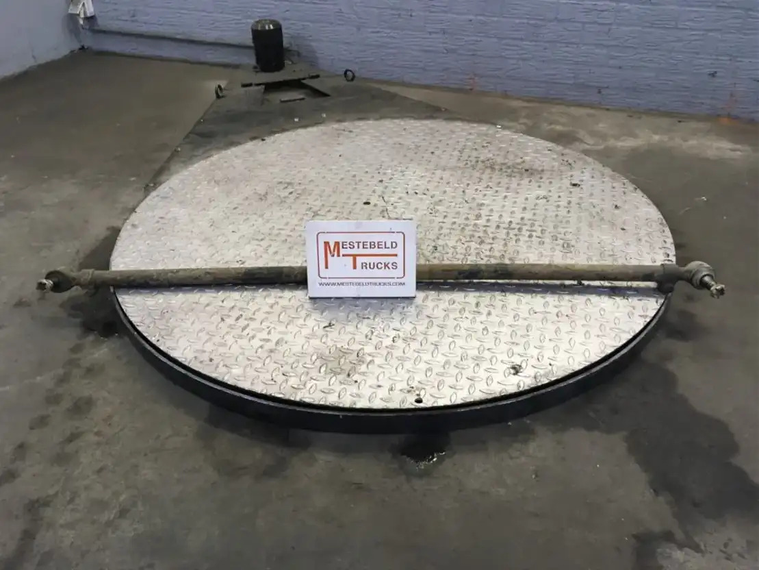 Iveco Spoorstang - Kormányzás - Teherautó: 1 kép. Iveco Spoorstang - Kormányzás - Teherautó: 1 kép.