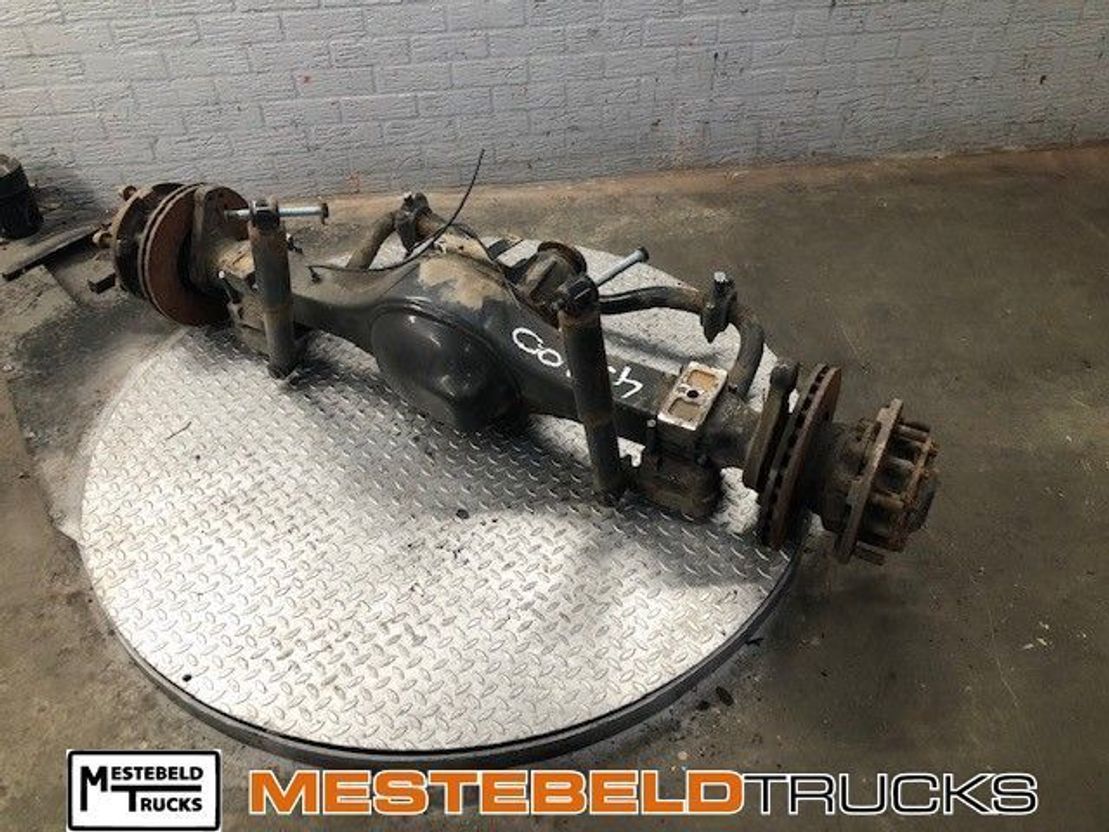 MAN A chteras HY0718-00 met sper - Hátsó tengely - Teherautó: 2 kép. MAN A chteras HY0718-00 met sper - Hátsó tengely - Teherautó: 2 kép.