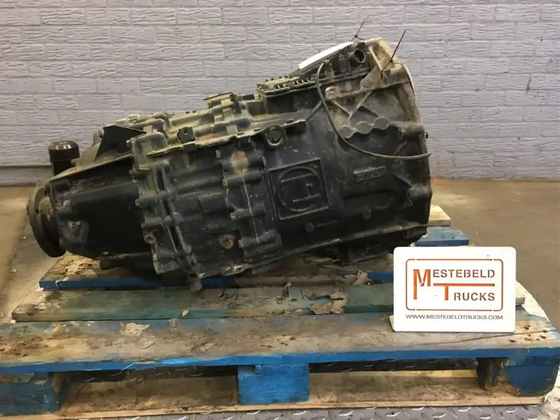 MAN Versnellingsbak 12AS2301TD - Sebességváltó és alkatrészek - Teherautó: 2 kép. MAN Versnellingsbak 12AS2301TD - Sebességváltó és alkatrészek - Teherautó: 2 kép.