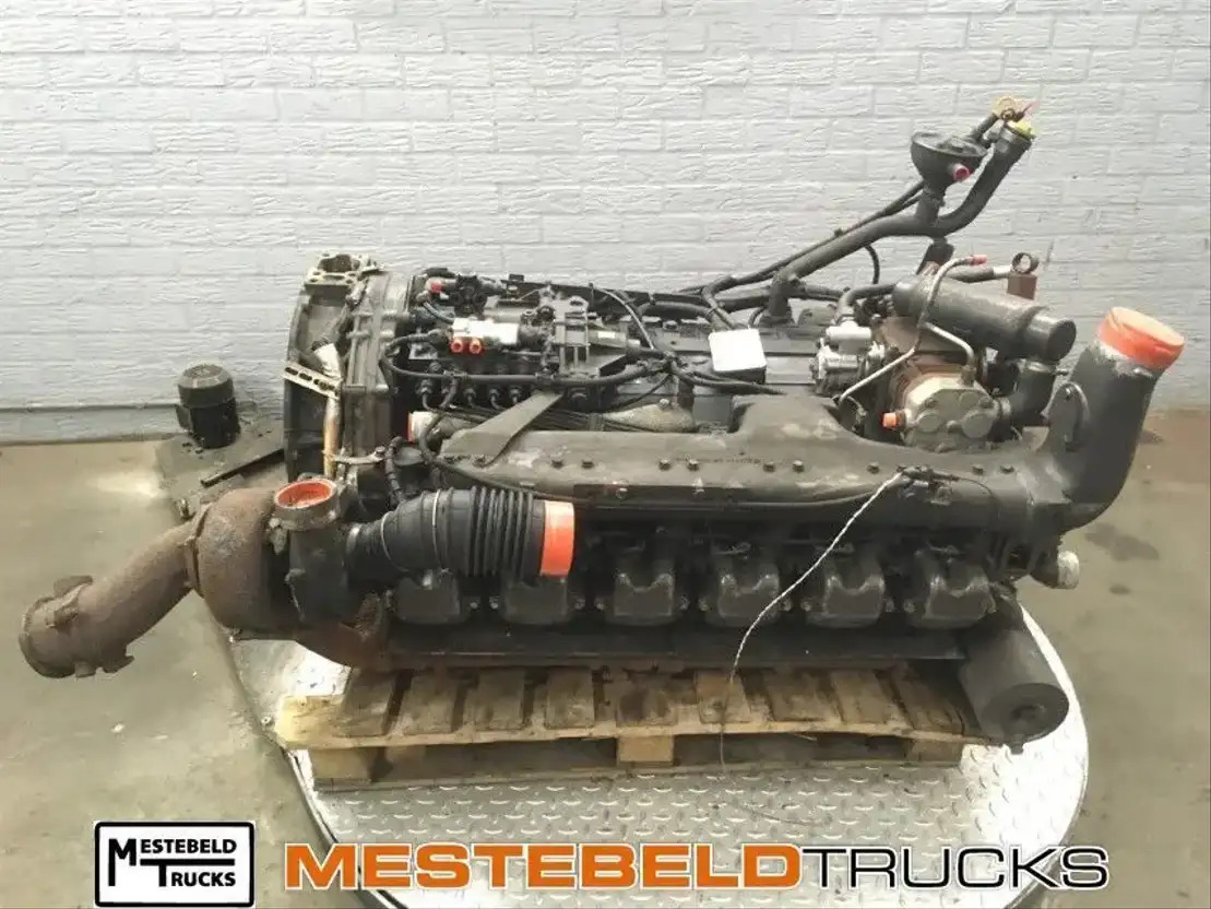 Mercedes-Benz Motor OM 447 HLA II/2  - Motor - Teherautó: 1 kép. Mercedes-Benz Motor OM 447 HLA II/2  - Motor - Teherautó: 1 kép.