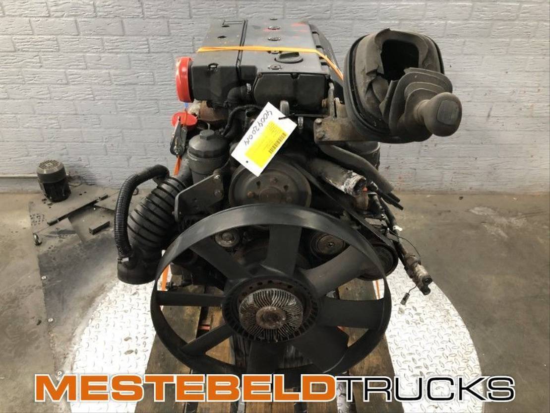 Mercedes-Benz Motor OM904 LA III - Motor és alkatrészek - Teherautó: 4 kép. Mercedes-Benz Motor OM904 LA III - Motor és alkatrészek - Teherautó: 4 kép.