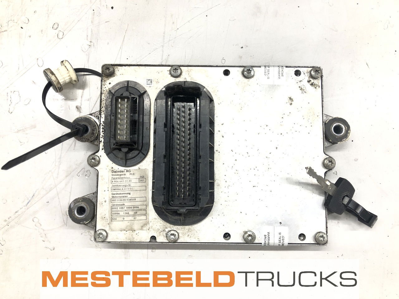 Mercedes-Benz PLD unit OM904LA.V/2-02 - Elektromos rendszer - Teherautó: 1 kép. Mercedes-Benz PLD unit OM904LA.V/2-02 - Elektromos rendszer - Teherautó: 1 kép.