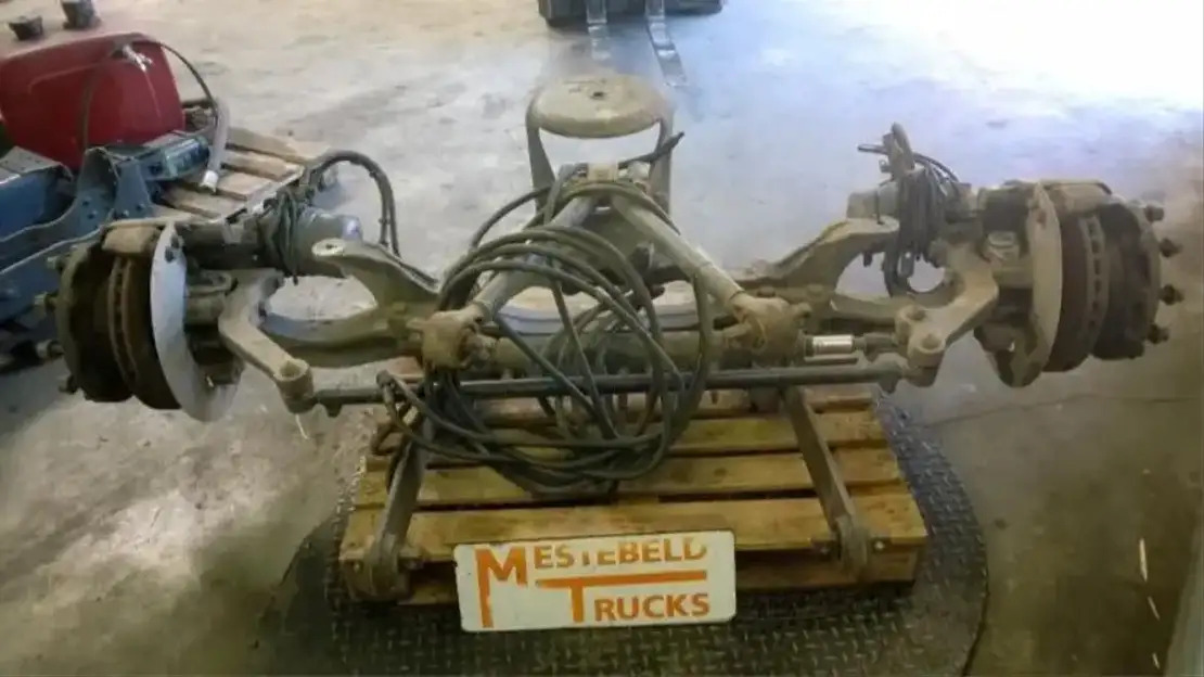 Mercedes-Benz Sleepas hydraulisch gestuurd compleet - Hátsó tengely - Teherautó: 1 kép. Mercedes-Benz Sleepas hydraulisch gestuurd compleet - Hátsó tengely - Teherautó: 1 kép.