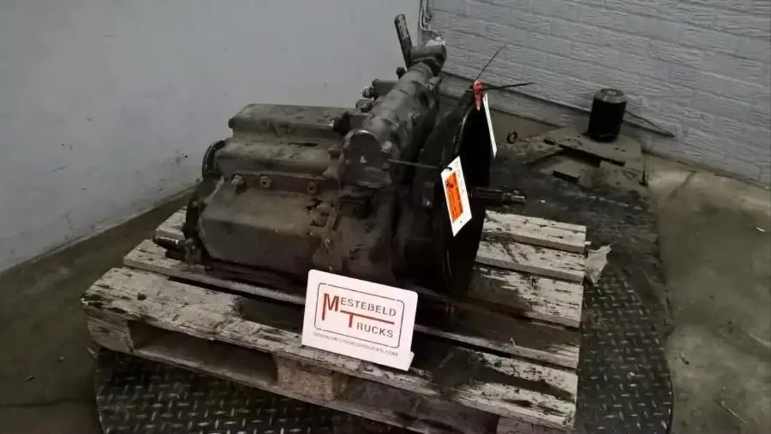 Mercedes-Benz Versnellingsbak G4/95-6/9.0 - Sebességváltó és alkatrészek - Teherautó: 1 kép. Mercedes-Benz Versnellingsbak G4/95-6/9.0 - Sebességváltó és alkatrészek - Teherautó: 1 kép.