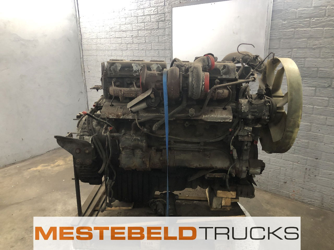 Renault E-tech 400 - Motor - Teherautó: 1 kép. Renault E-tech 400 - Motor - Teherautó: 1 kép.