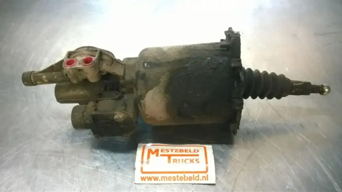 Renault K oppelingsbekrachtiger Premium - Kuplung és alkatrészek - Teherautó: 1 kép. Renault K oppelingsbekrachtiger Premium - Kuplung és alkatrészek - Teherautó: 1 kép.