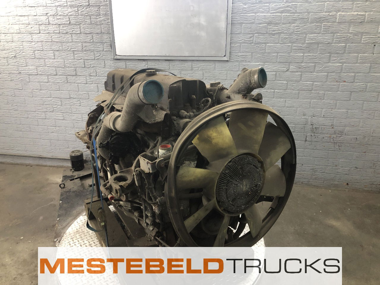 Renault Motor DCI 11 Premium 420 - Motor - Teherautó: 3 kép. Renault Motor DCI 11 Premium 420 - Motor - Teherautó: 3 kép.