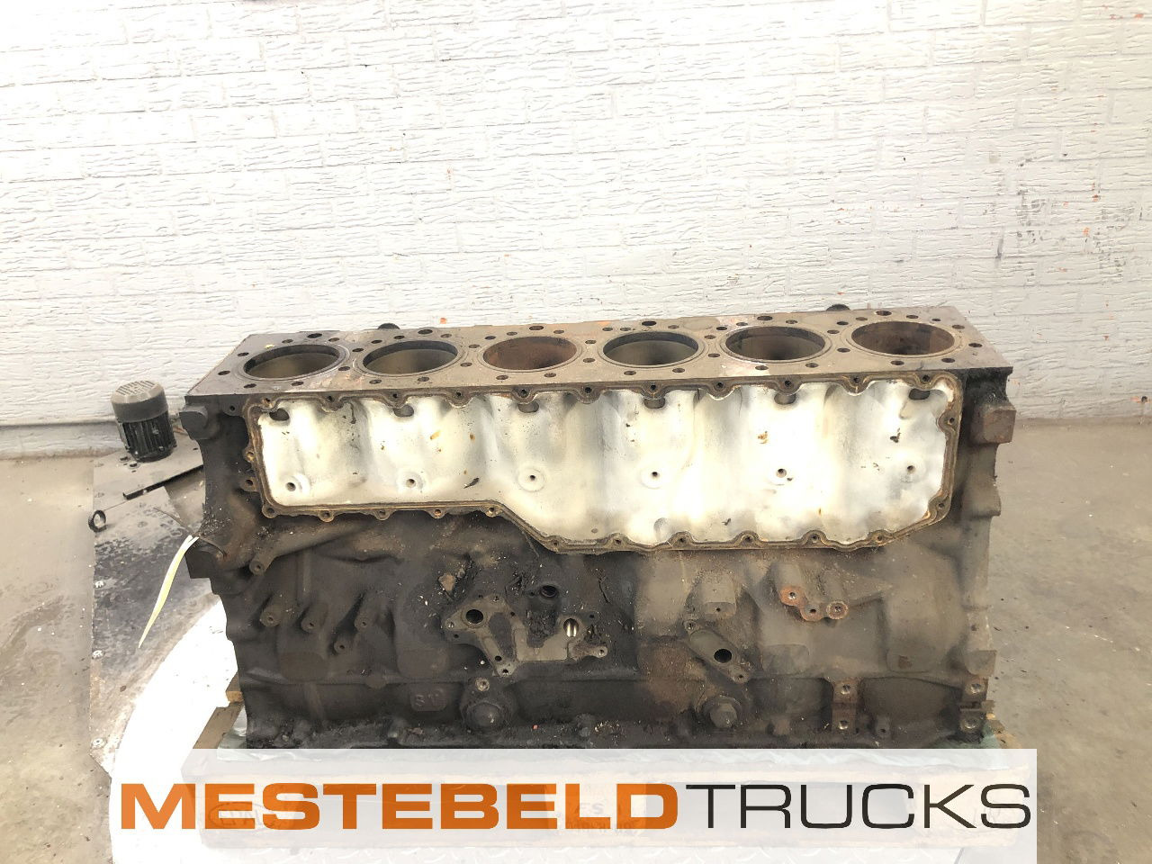 Renault Motorblok DXI 13 Magnum - Motor - Teherautó: 3 kép. Renault Motorblok DXI 13 Magnum - Motor - Teherautó: 3 kép.