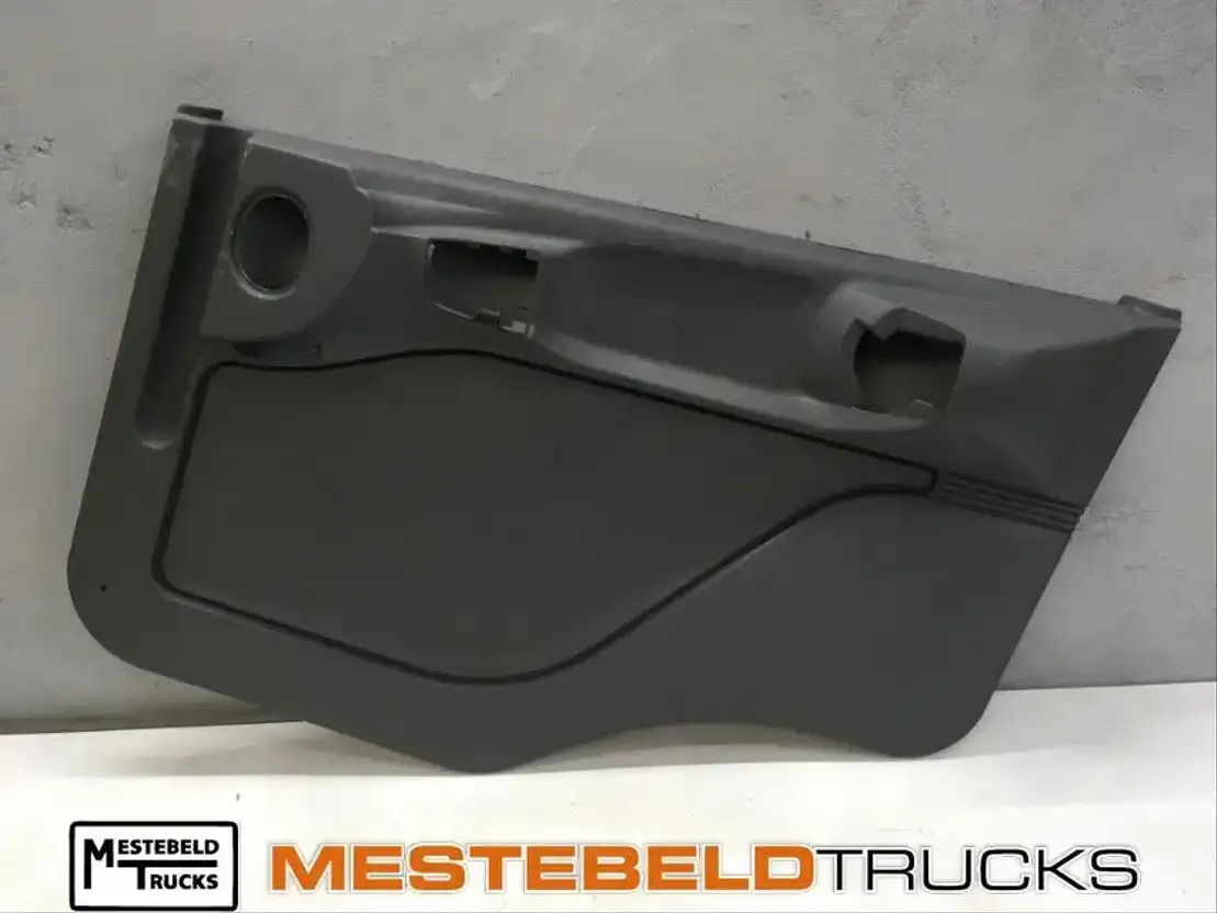 Scania Deurpaneel - Ajtó és alkatrészek - Teherautó: 1 kép. Scania Deurpaneel - Ajtó és alkatrészek - Teherautó: 1 kép.