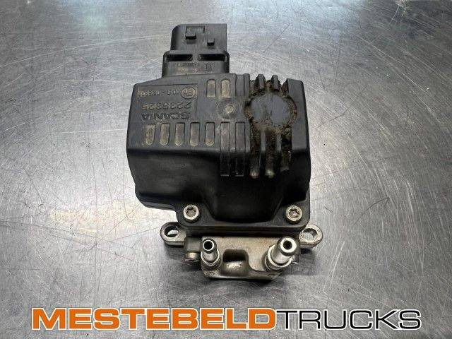 Scania Doseereenheid reductant ad-blue - Kipufogórendszer - Teherautó: 2 kép. Scania Doseereenheid reductant ad-blue - Kipufogórendszer - Teherautó: 2 kép.