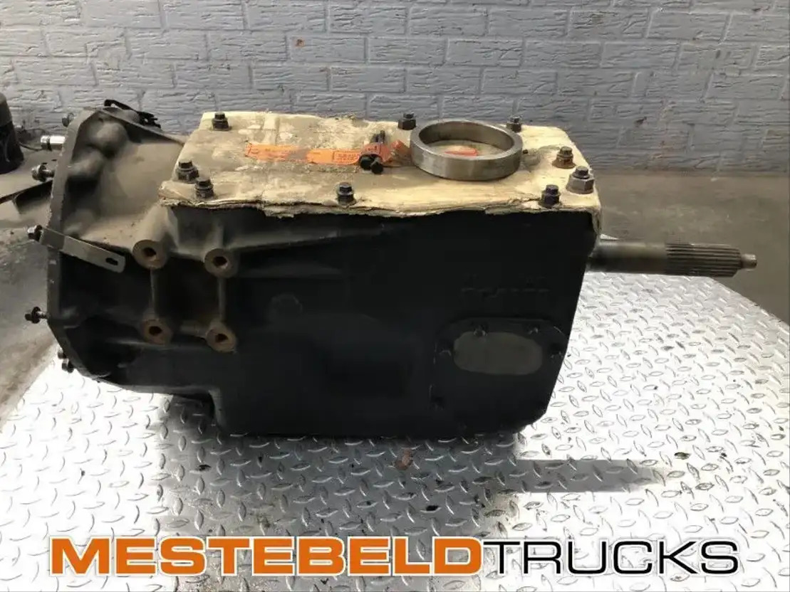 Scania GRS 890 R - Sebességváltó és alkatrészek - Teherautó: 2 kép. Scania GRS 890 R - Sebességváltó és alkatrészek - Teherautó: 2 kép.