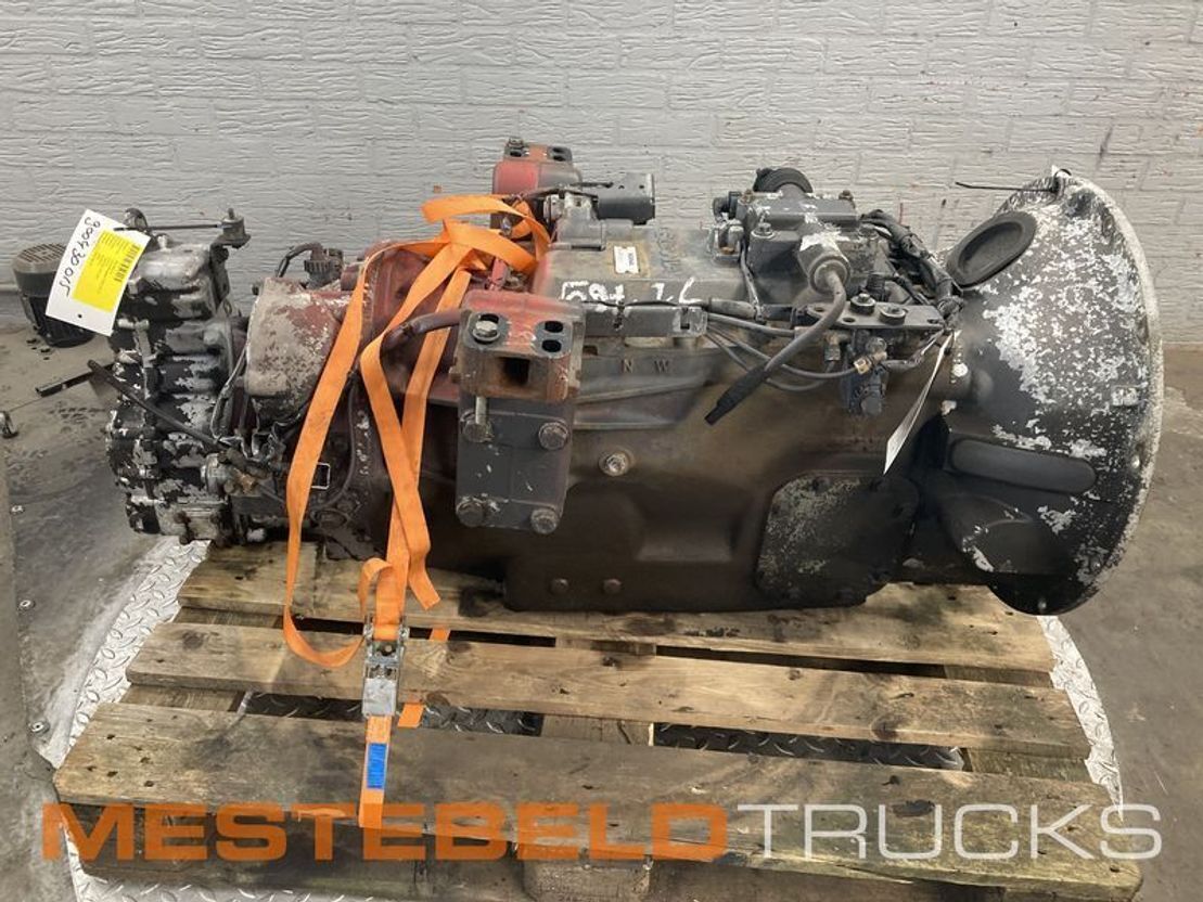 Scania Versnellingsbak GRS 890 R mechanisch - Sebességváltó - Teherautó: 3 kép. Scania Versnellingsbak GRS 890 R mechanisch - Sebességváltó - Teherautó: 3 kép.