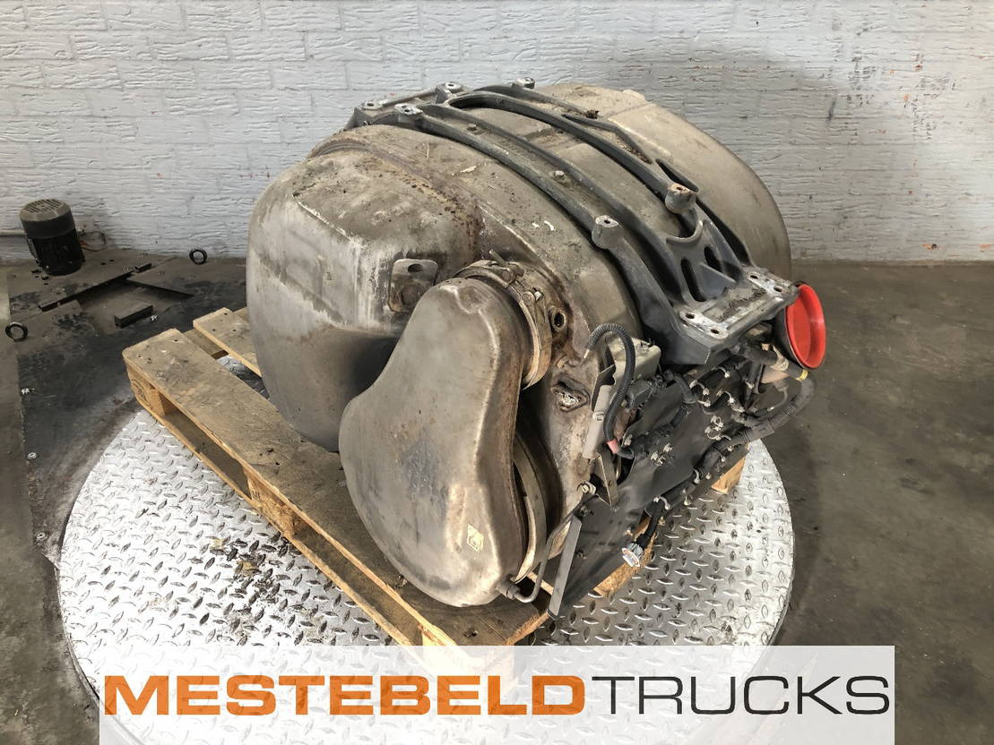 Volvo Katalysator - Kipufogórendszer - Teherautó: 1 kép. Volvo Katalysator - Kipufogórendszer - Teherautó: 1 kép.