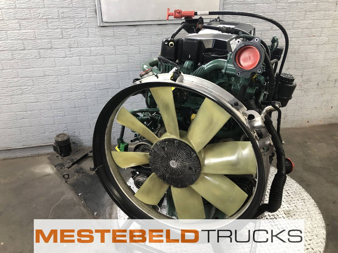Volvo Motor D11K 330 Euvi - Motor - Teherautó: 4 kép. Volvo Motor D11K 330 Euvi - Motor - Teherautó: 4 kép.