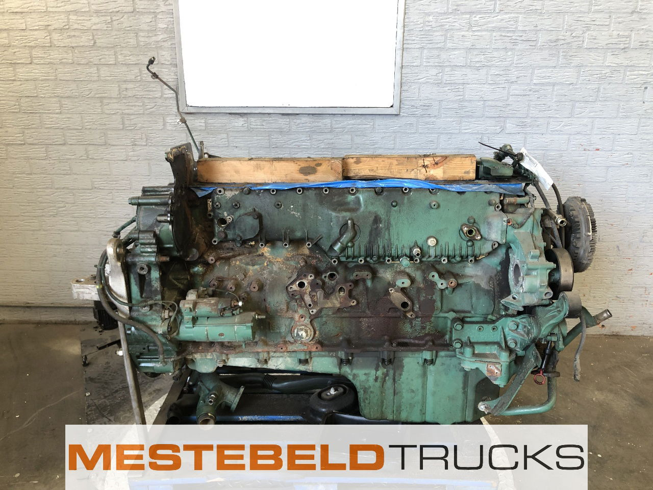 Volvo Motor D13A - Motor - Teherautó: 3 kép. Volvo Motor D13A - Motor - Teherautó: 3 kép.