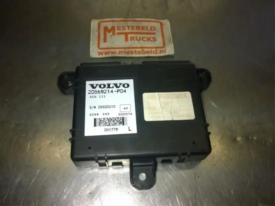 Volvo Stuurkast ECS III FE - Elektromos rendszer - Teherautó: 1 kép. Volvo Stuurkast ECS III FE - Elektromos rendszer - Teherautó: 1 kép.